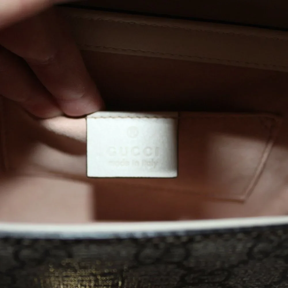 Gucci Padlock Mini GG Supreme Leather/Canvas Bag Ivory and Beige - Picture 11 of 15